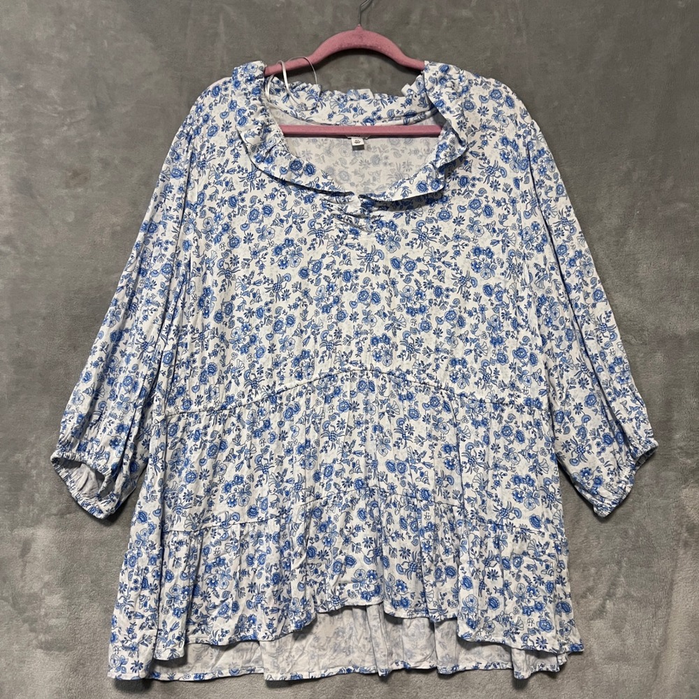 Crown & Ivy Blue White Floral Ruffle Neck Tiered Peplum Blouse Plus Size 3X - Picture 2 of 10